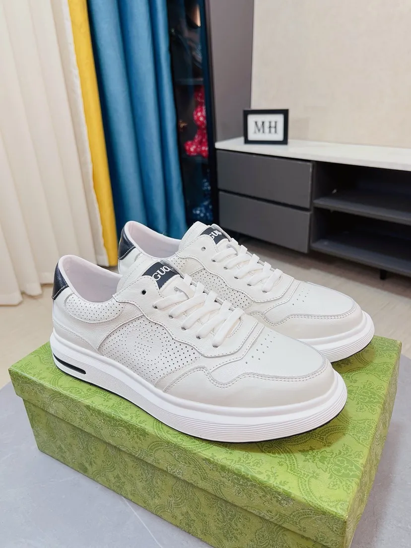 Men's shoes 💰458🌹🌹GUCCI [Gucci] New high-end men's shoes brand, the latest fashionable casual men's shoes, trendy and versatile style, relaxed and sporty style, uppers imported from Italy, first-layer cowhide embossed, genuine leather lining and ultra-fine workmanship. Original personalized fashionable rubber wear-resistant outsole, light and comfortable on the foot, size 38-44